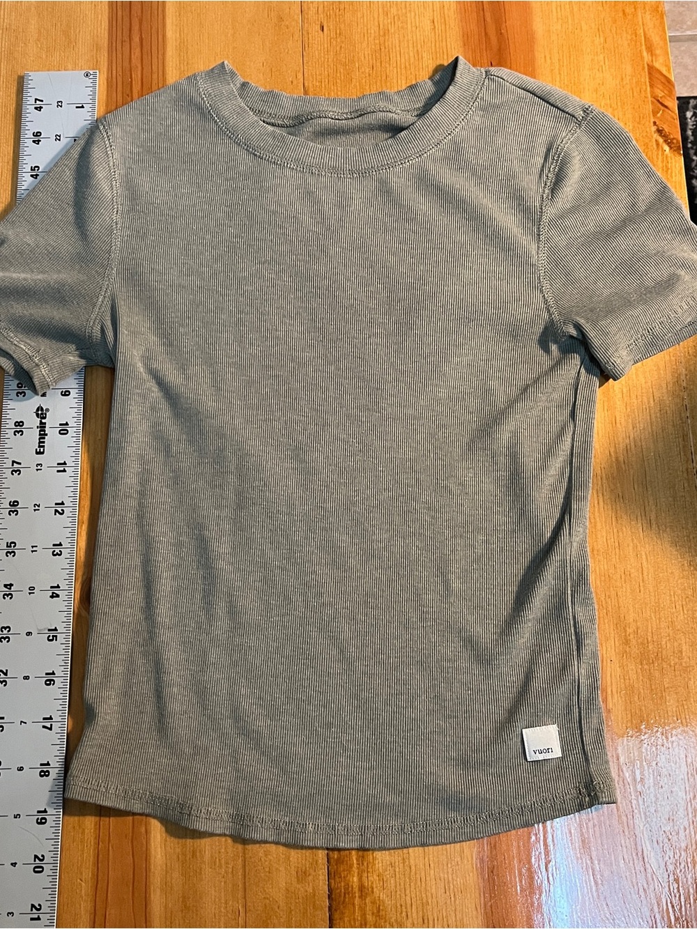 Vuori Olive Ribbed Short Sleeve Tee